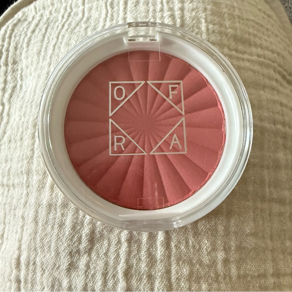 OFRA Pink Blush Matte Finish Compact